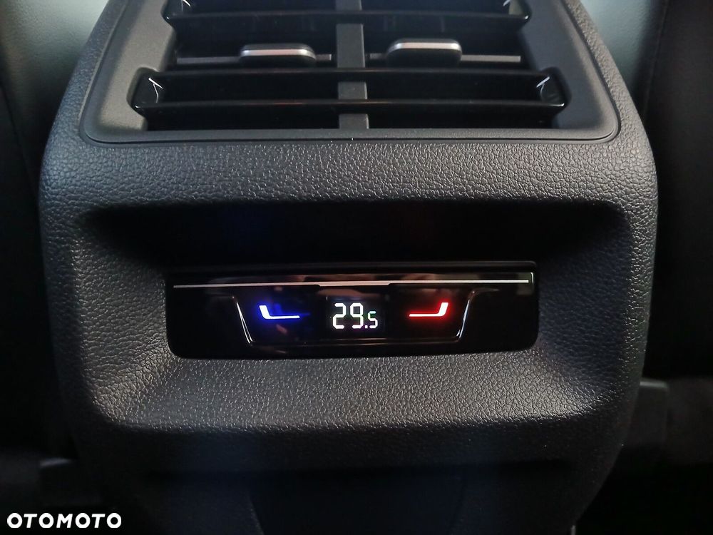 Volkswagen Tiguan - 14