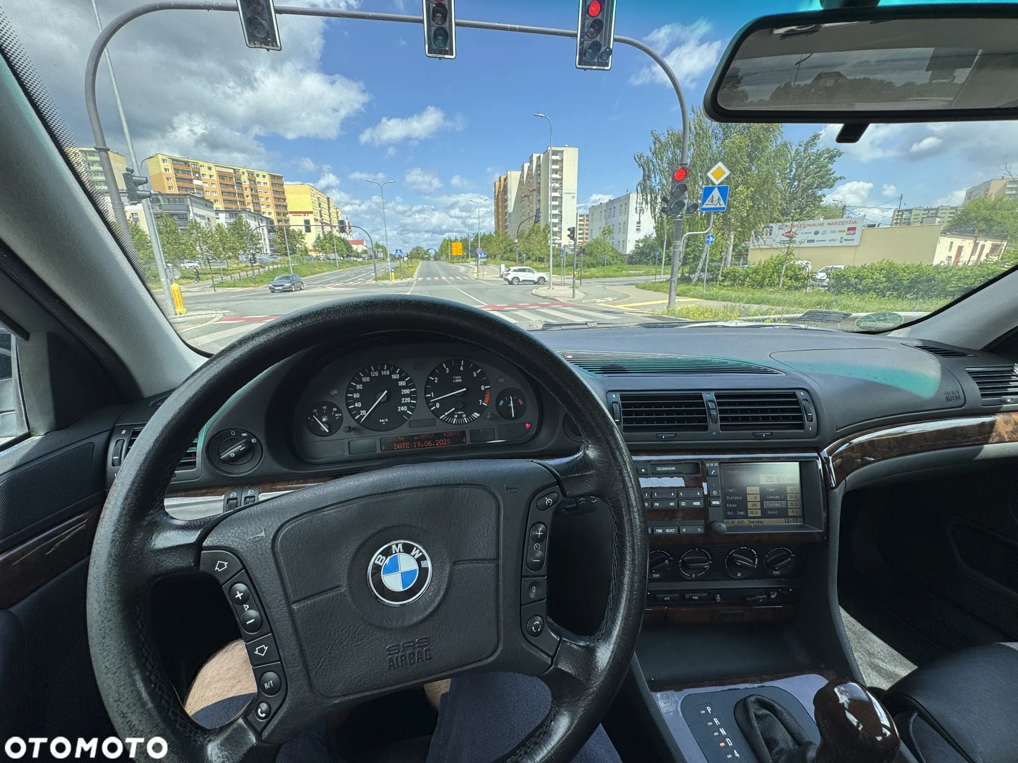 BMW Seria 7 - 14