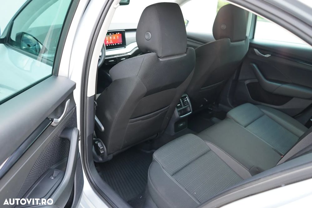 Skoda Octavia 1.5 TSI 115 CP Selection - 26