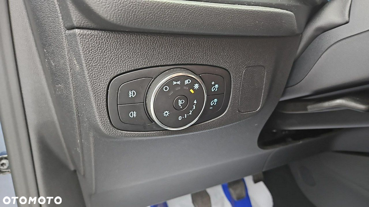 Ford Focus 1.0 EcoBoost Titanium - 17