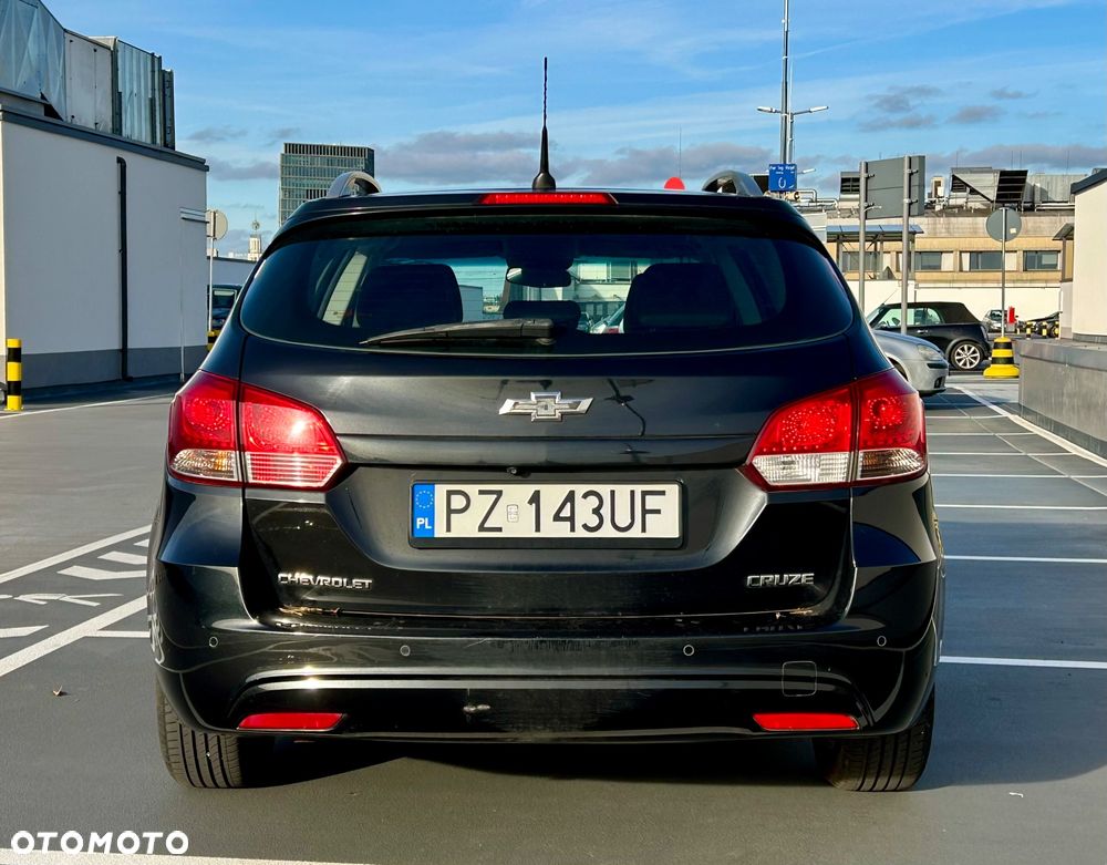 Chevrolet Cruze 1.8 LT - 18