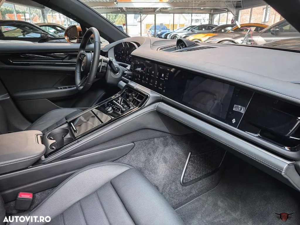 Porsche Panamera 4 E-Hybrid - 19