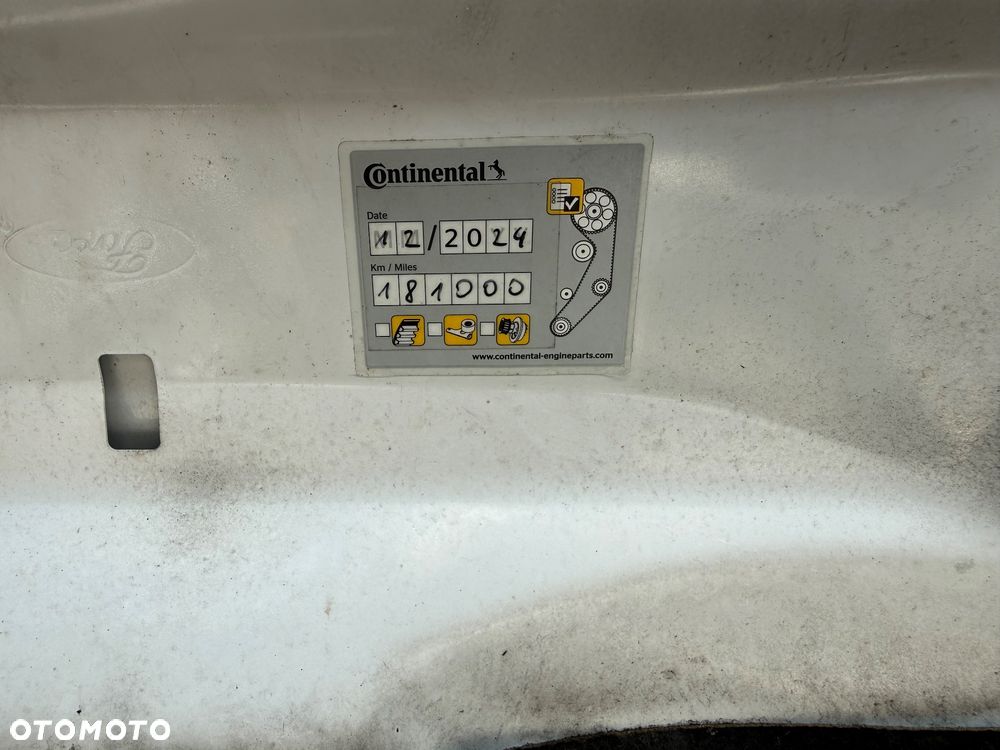 Ford Focus 2.0 TDCi ST - 40