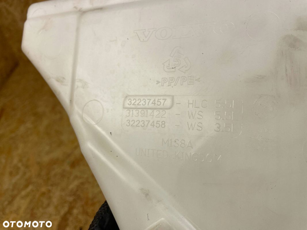 ZBIORNIK PŁYNU SPRYSKIWACZY POMPKA VOLVO XC90 II 32237457 32237458 2016- - 9