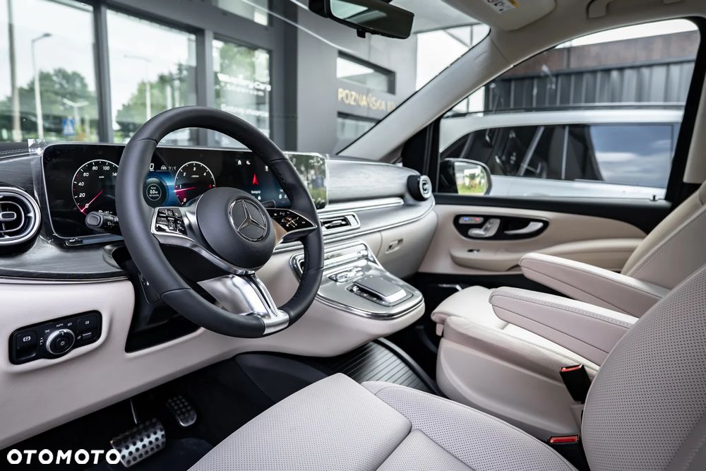 Mercedes-Benz Klasa V 300 d 4-Matic 9G-Tronic Exclusive (d³ugi) - 25