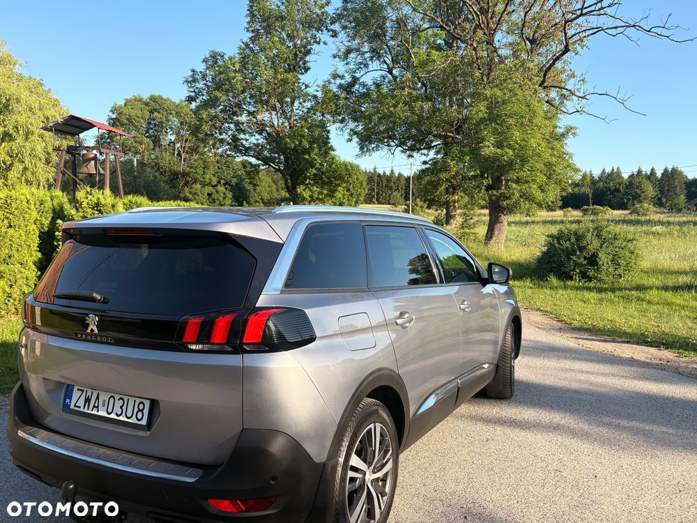 Peugeot 5008 1.6 BlueHDI Allure S&S EAT6 - 4