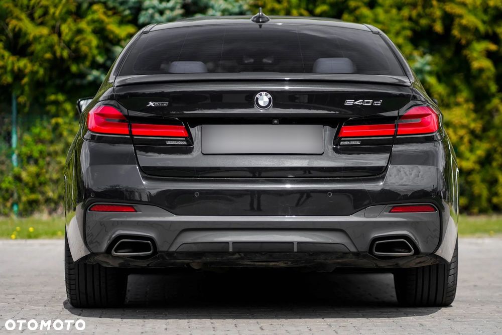 BMW Seria 5 540d xDrive mHEV M Sport sport - 13