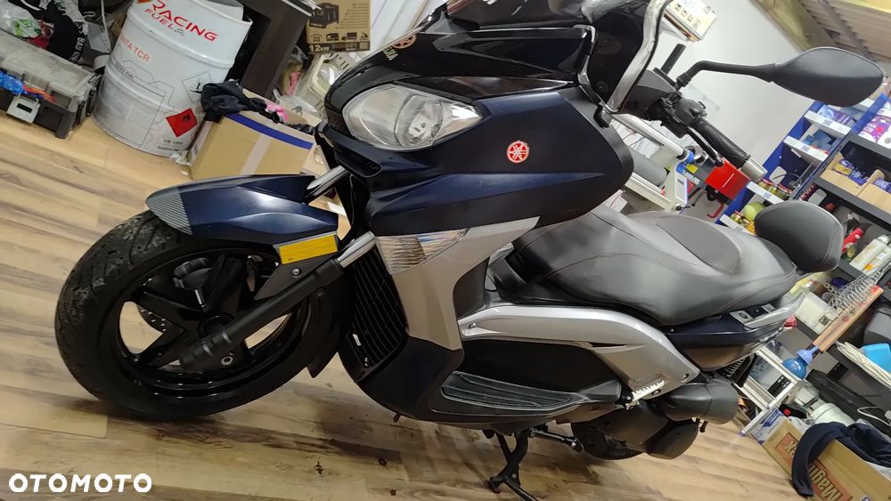 Yamaha X-max - 5