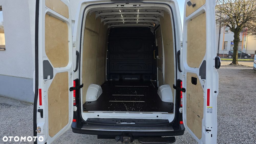 Volkswagen Crafter - 15