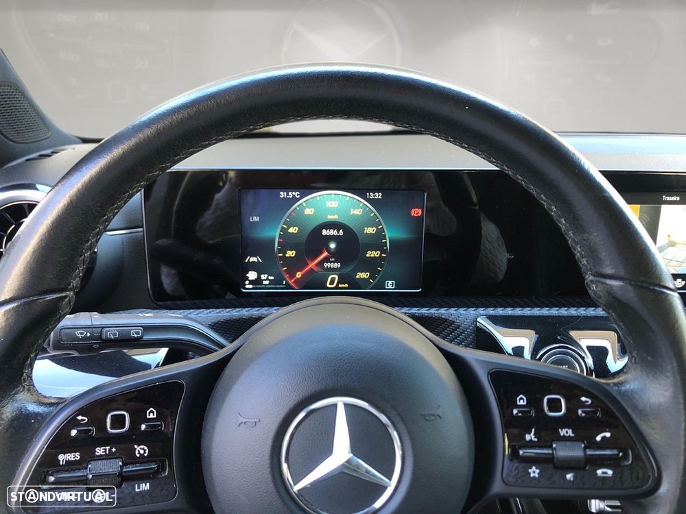 Mercedes-Benz A 200 Progressive - 8