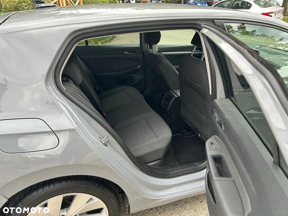 Volkswagen Golf 1.5 TSI Life Plus - 18
