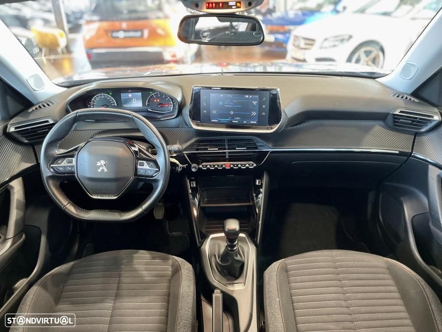 Peugeot 2008 1.2 PureTech Active Pack - 27