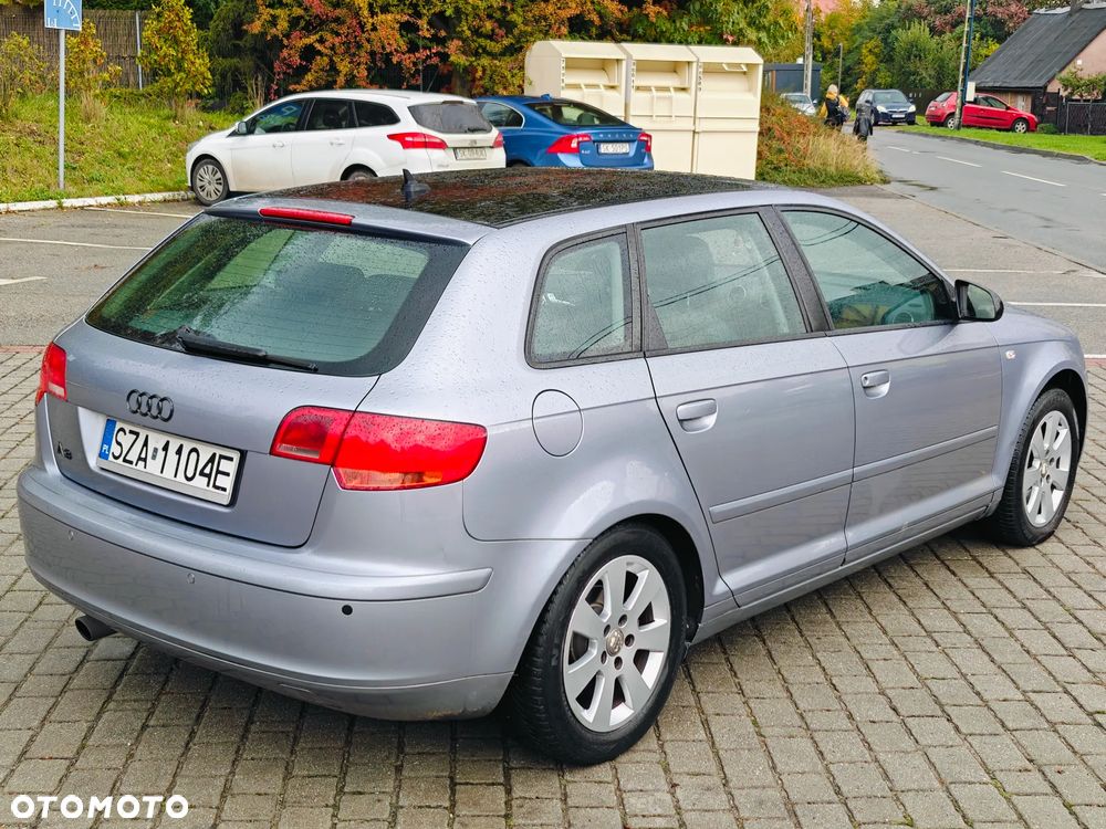 Audi A3 Sportback 1.6 FSI Ambiente - 15