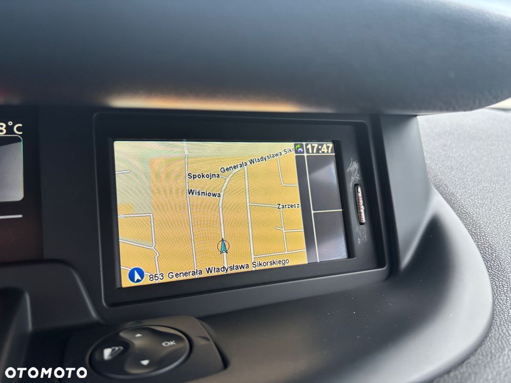 Renault Scenic - 17
