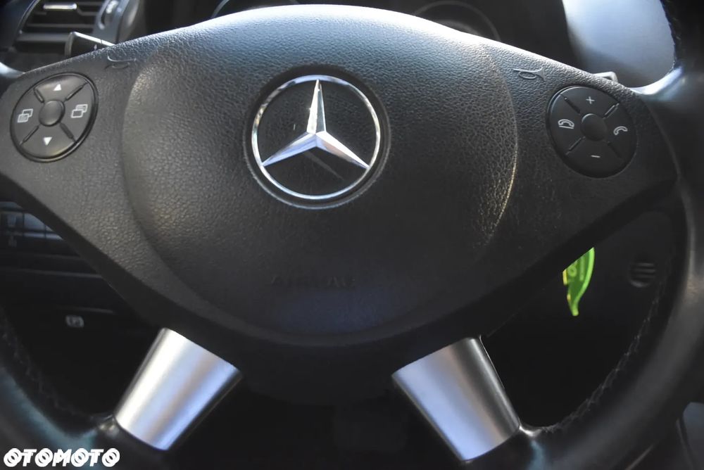 Mercedes-Benz VIANO - 19