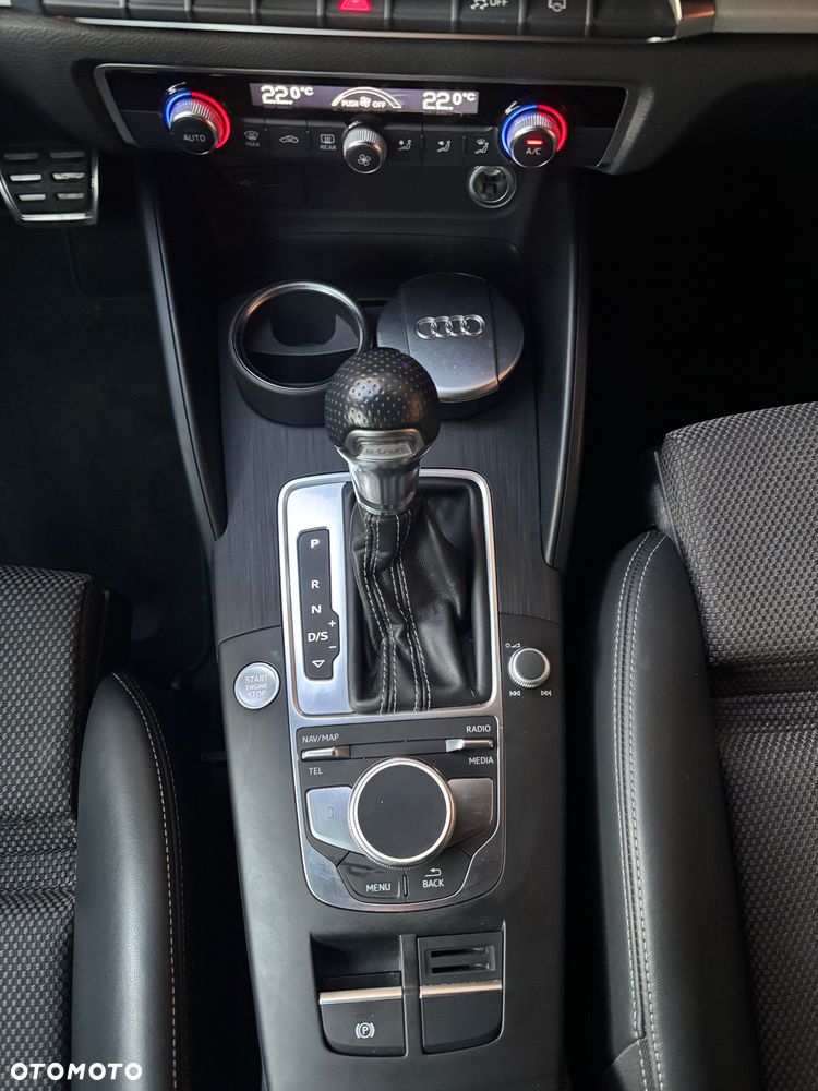 Audi A3 Sportback 1.4 TFSI e-tron S line Sportpaket - 17