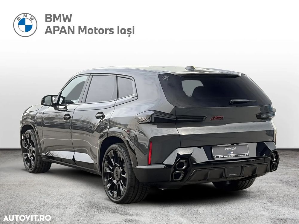 BMW XM - 6