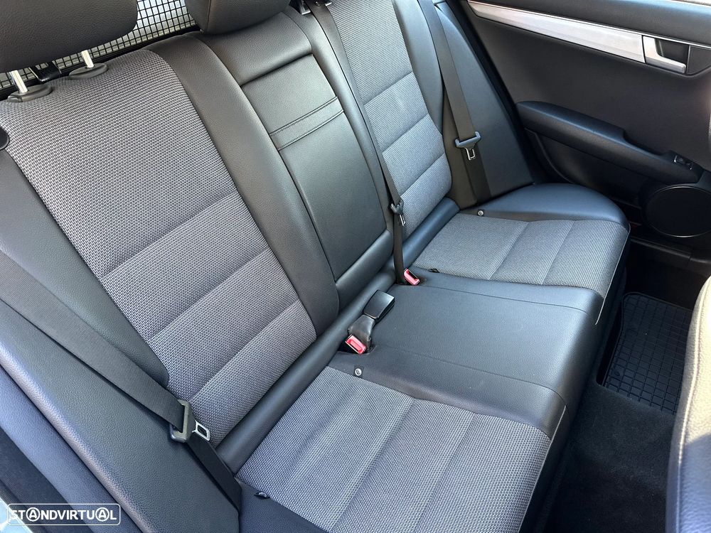Mercedes-Benz C 220 Station CDI DPF (BlueEFFICIENCY) Avantgarde - 31