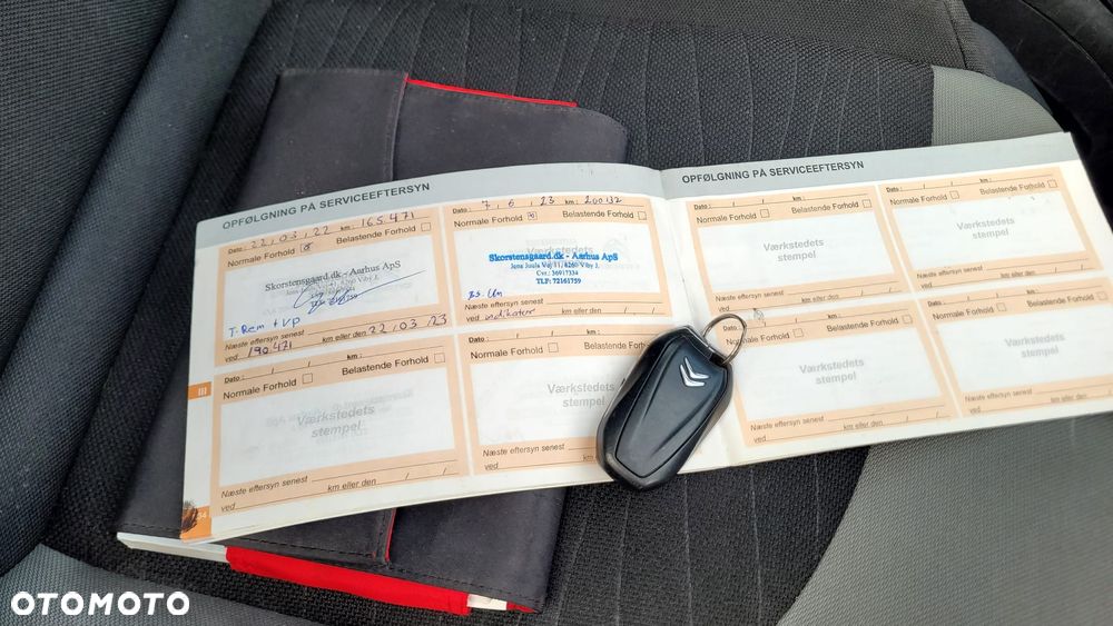 Citroën C4 Picasso e-HDi 115 Exclusive - 23