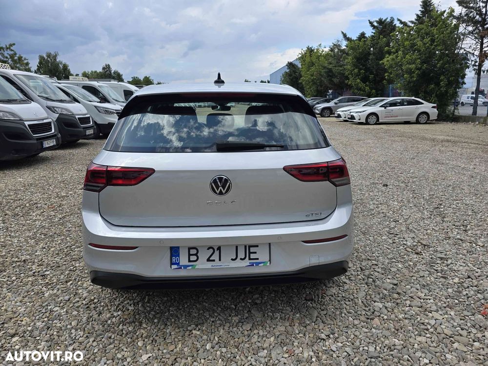 Volkswagen Golf - 5