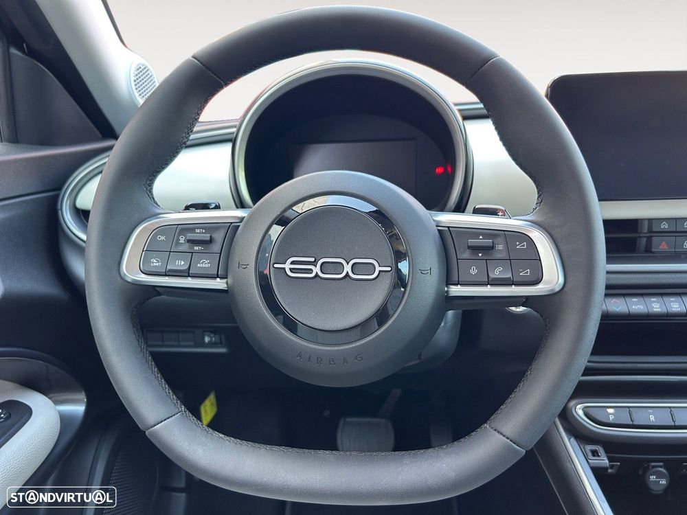 Fiat 600 1.2 Hybrid La Prima - 12