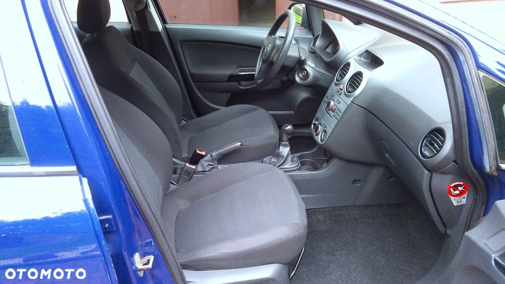 Opel Corsa 1.2 16V Enjoy - 10