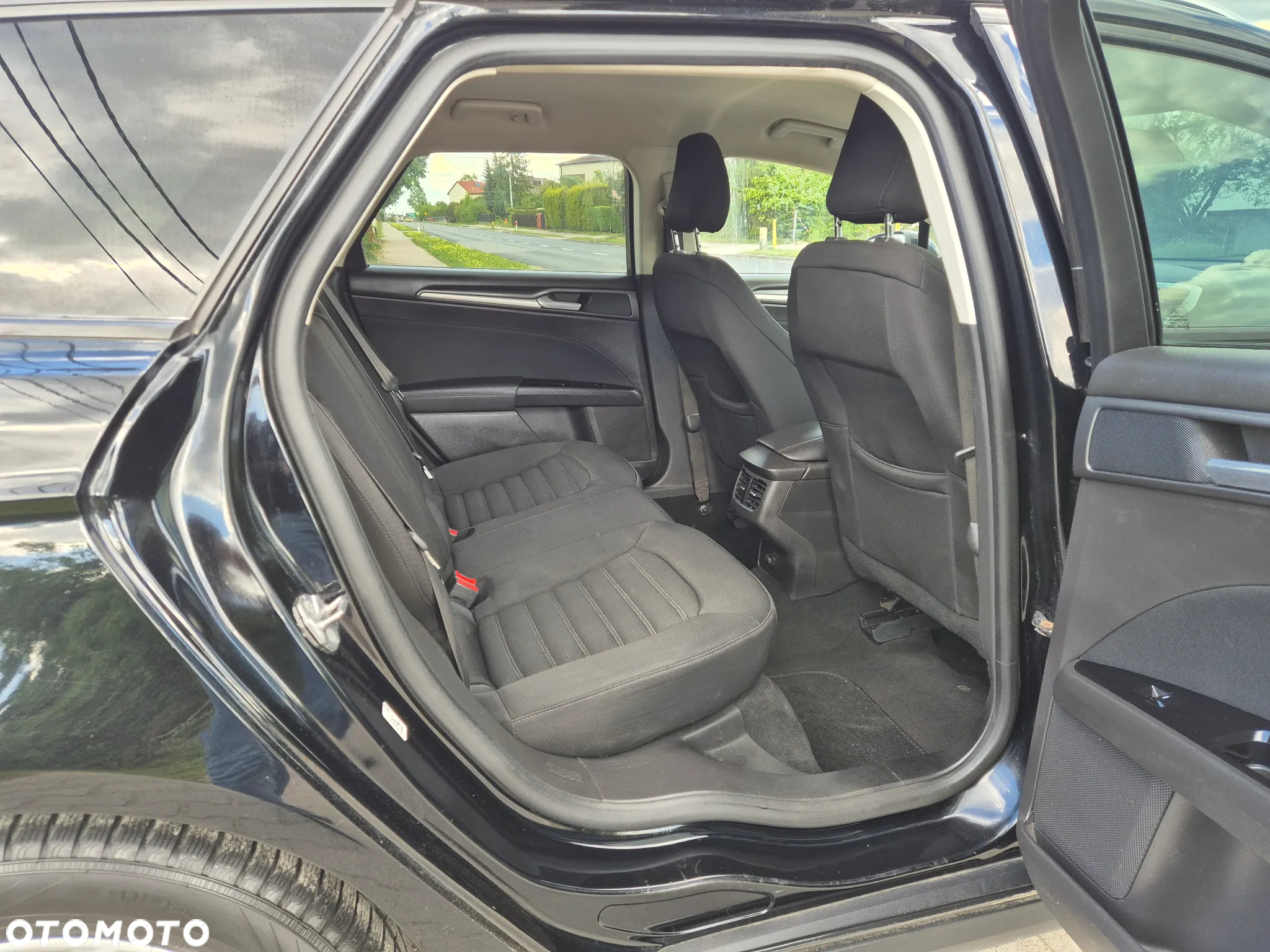 Ford Mondeo 2.0 EcoBlue Trend - 11