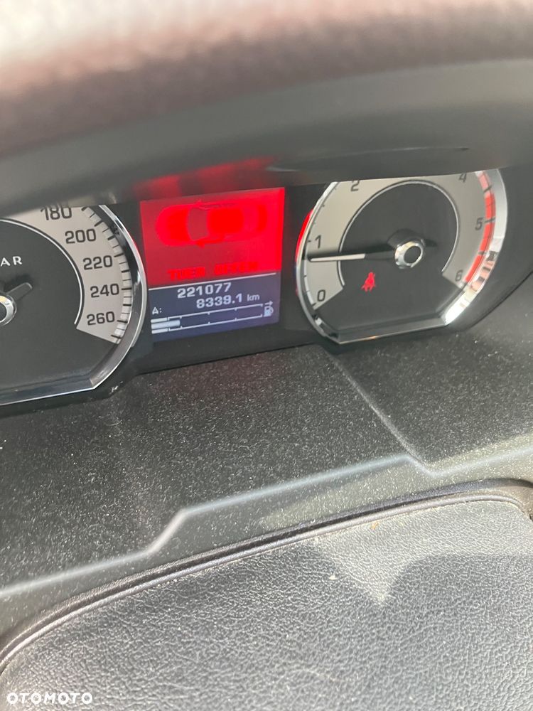 Jaguar XF 3.0 V6 - 12