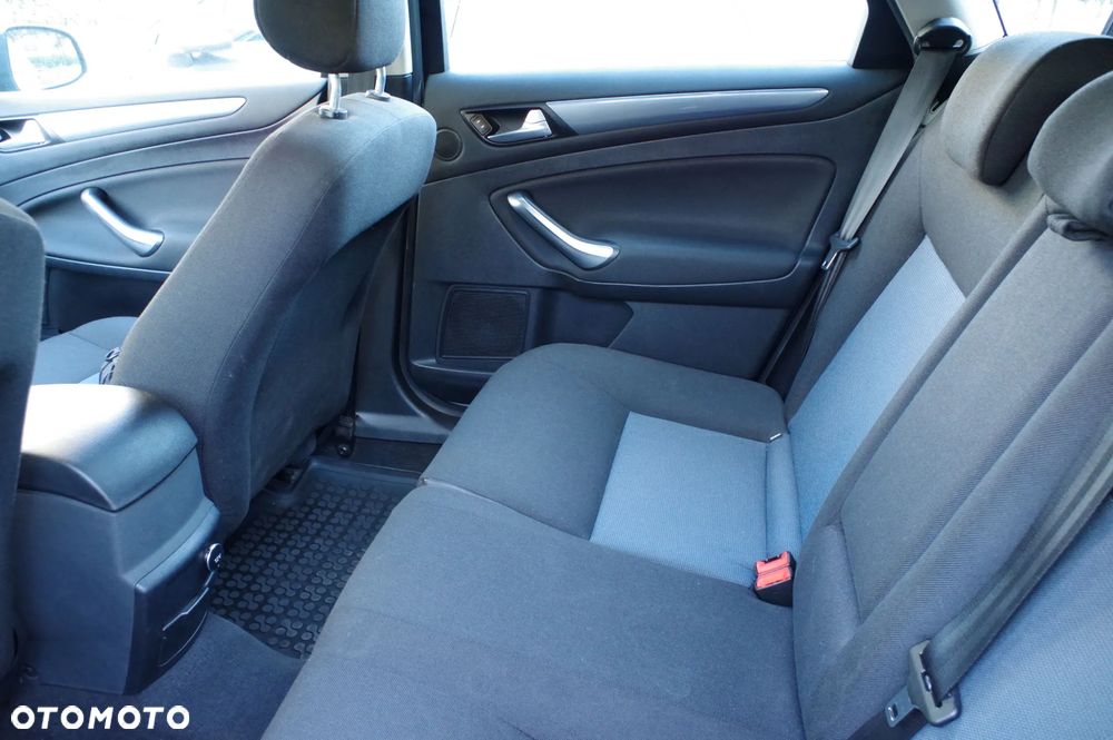 Ford Mondeo 2.0 TDCi Silver X - 7