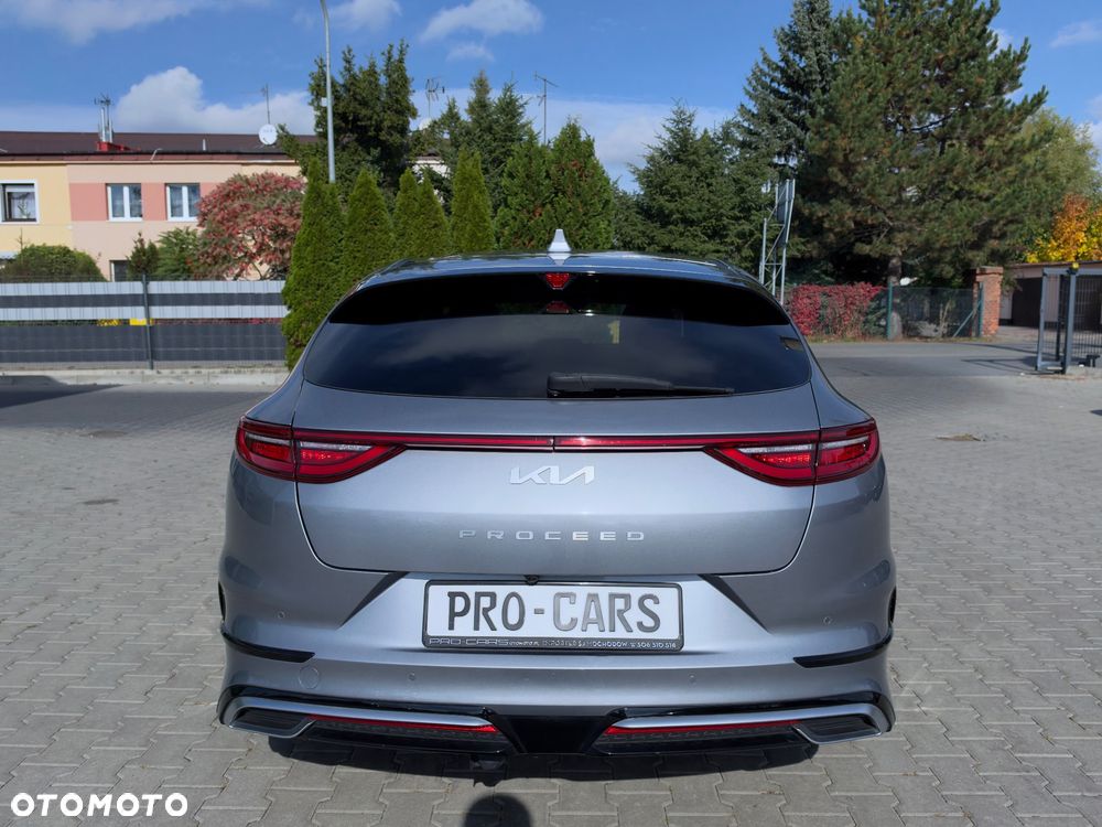 Kia ProCeed 1.5 T-GDI DCT7 OPF GT LINE - 12