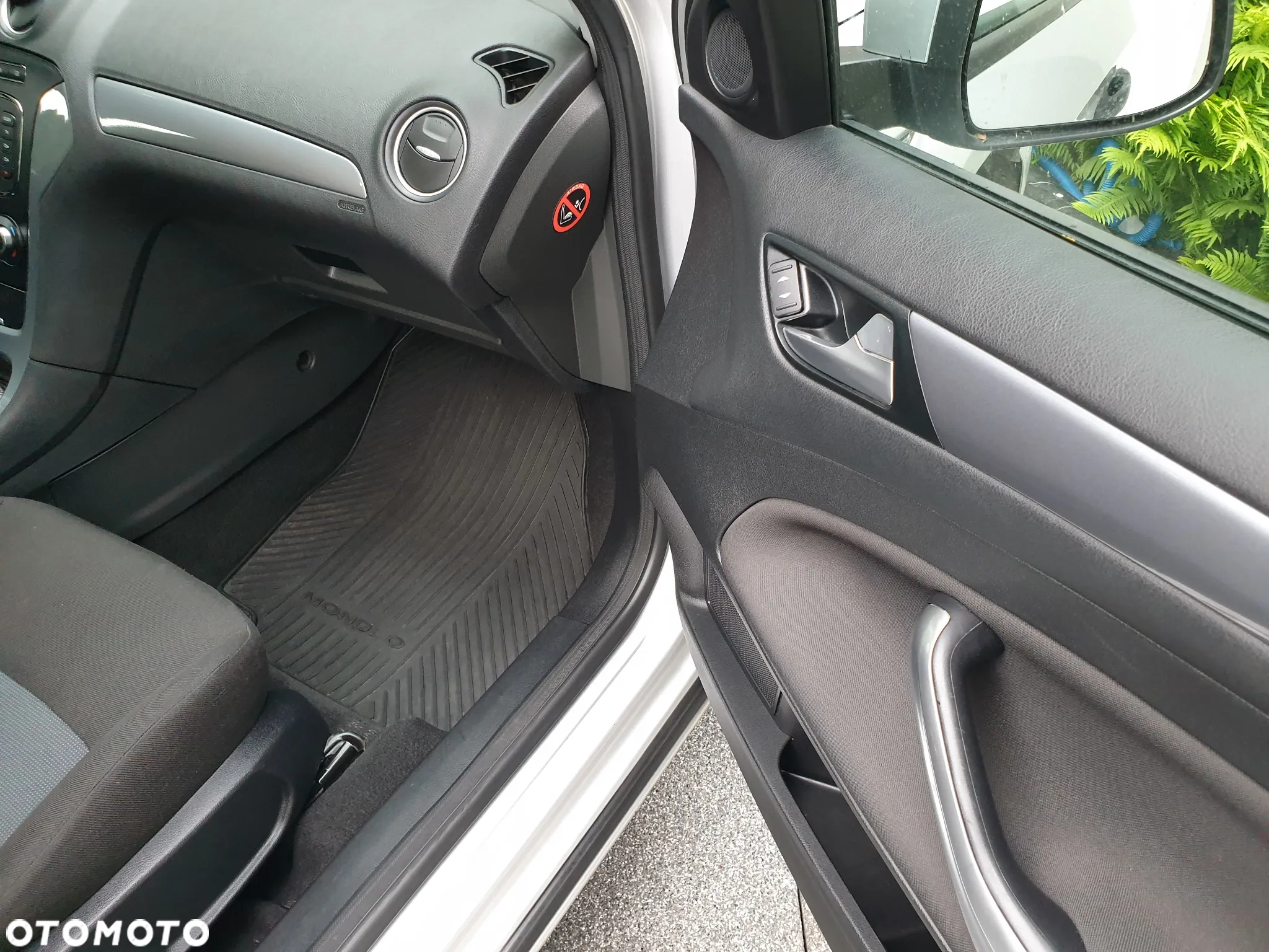 Ford Mondeo 2.0 Silver X - 15