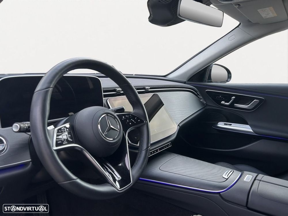 Mercedes-Benz E 300 - 10