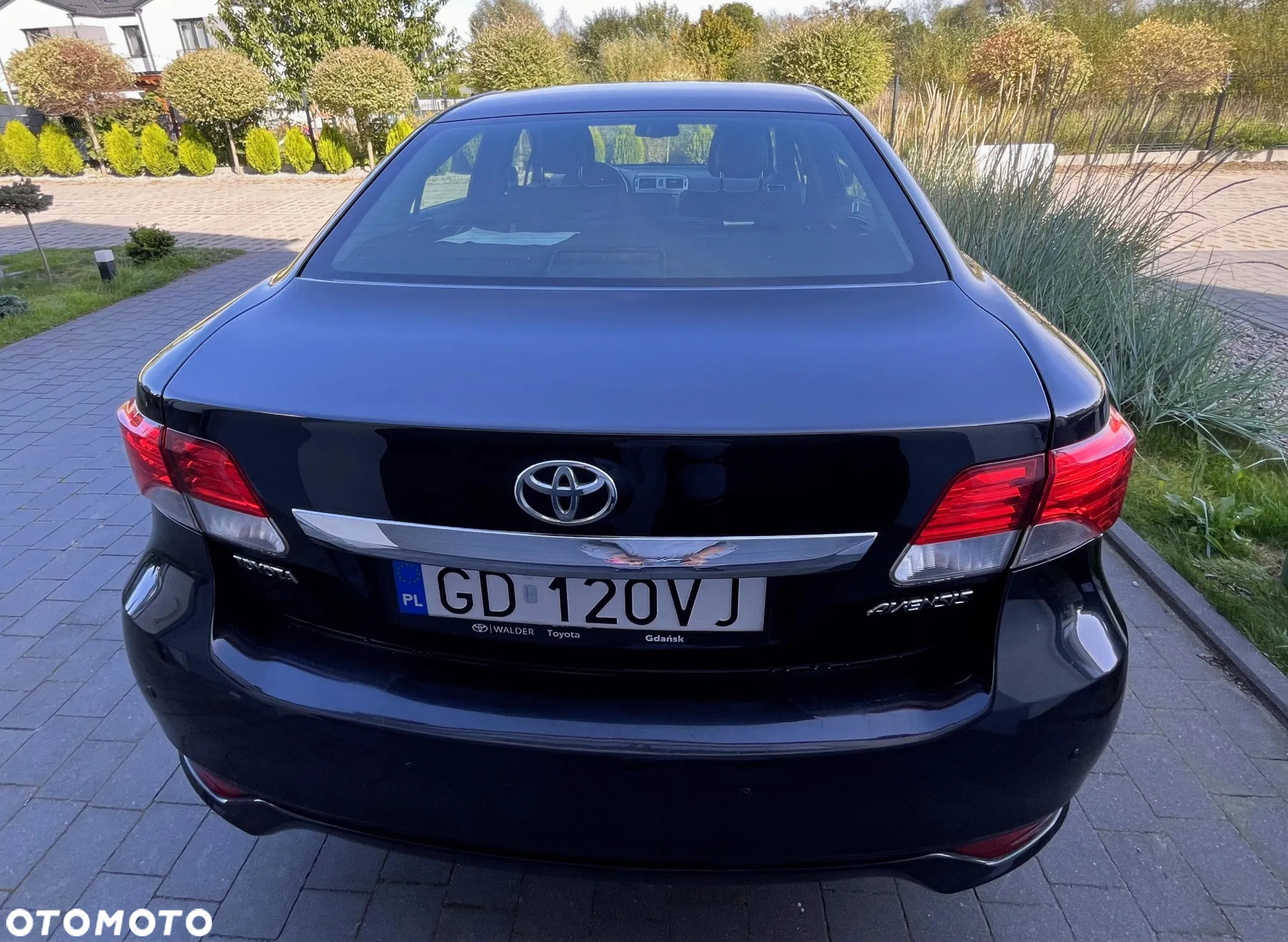 Toyota Avensis 2.0 D-4D Premium - 7