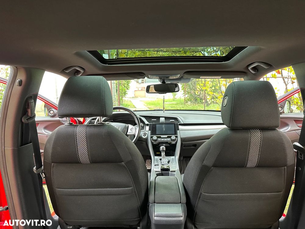 Honda Civic 1.5 VTEC Turbo Sport Plus - 12