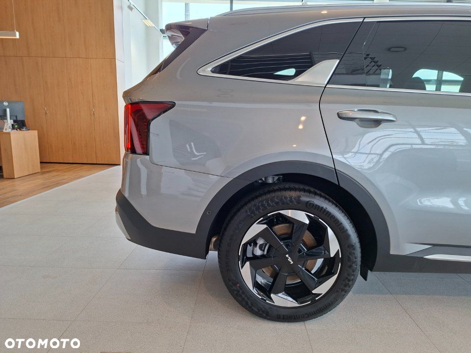 Kia Sorento - 11