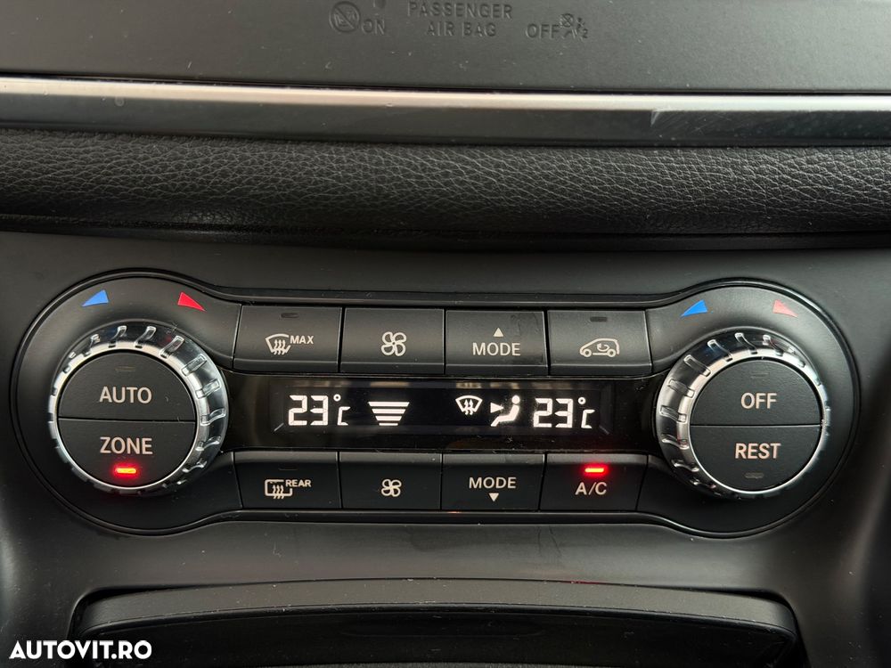 Mercedes-Benz CLA 220 d 7G-DCT AMG Line - 30