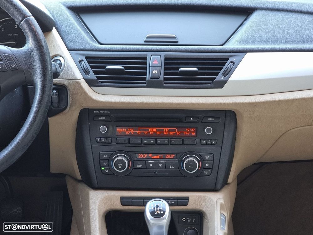 BMW X1 20 d sDrive - 9