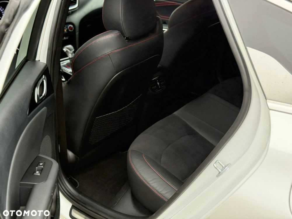 Kia ProCeed 1.6 T-GDI DCT7 OPF GT - 18