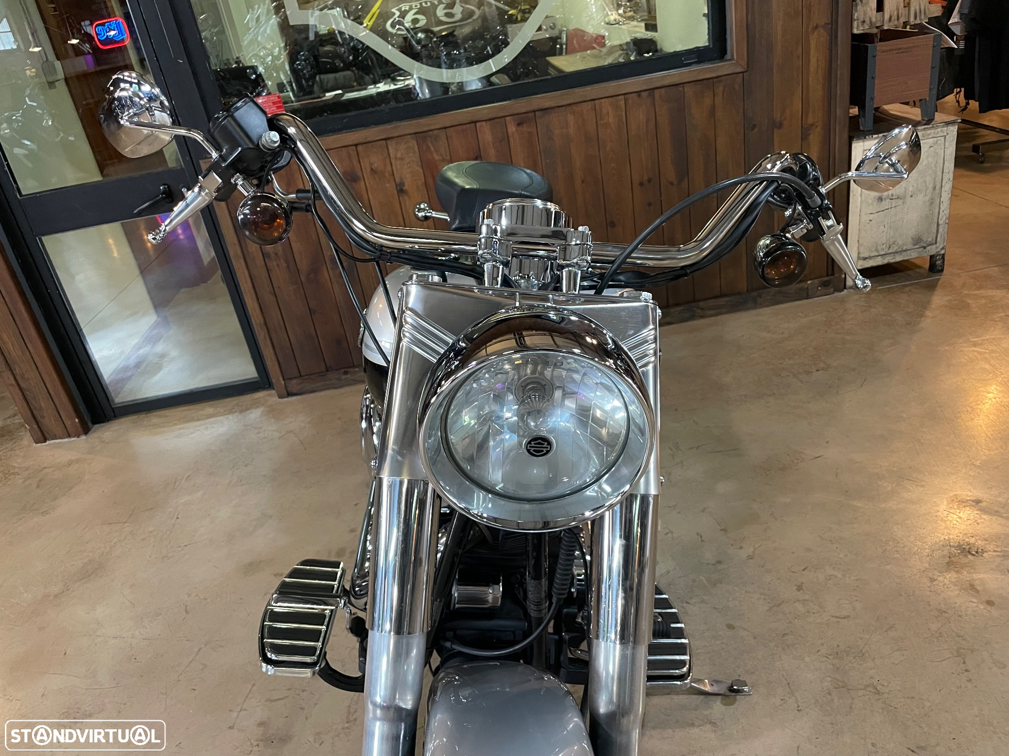 Harley-Davidson Fat Boy FLSTF Softail - 8