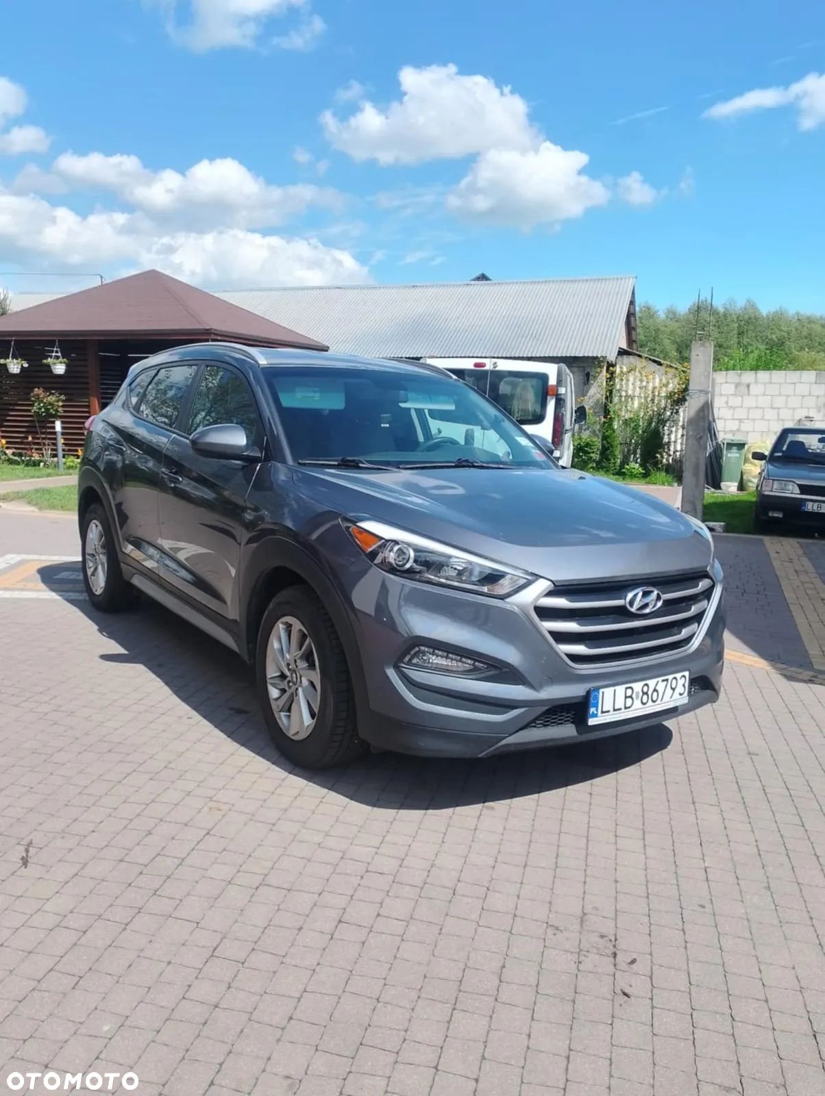 Hyundai Tucson - 1