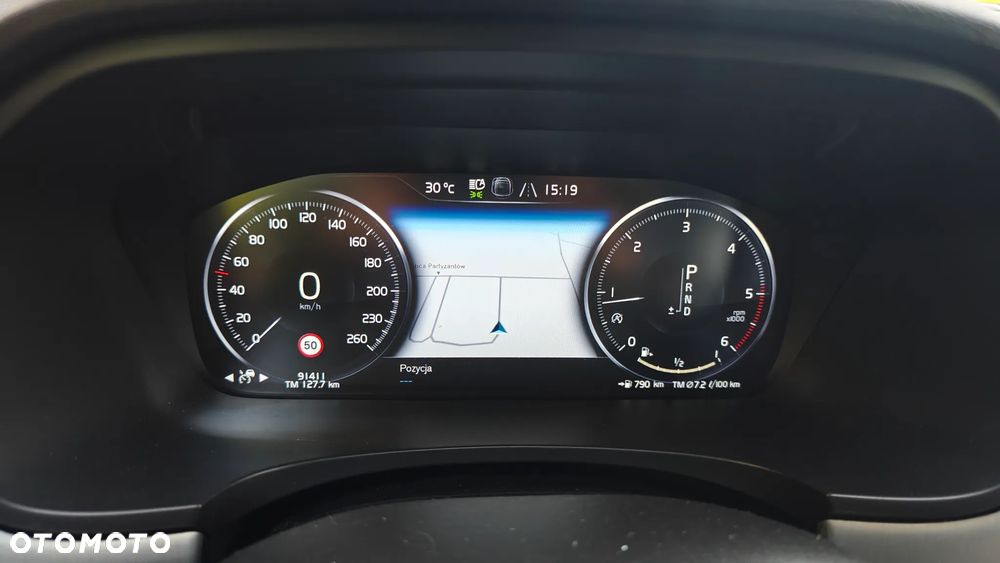 Volvo V90 D4 Momentum Pro - 18