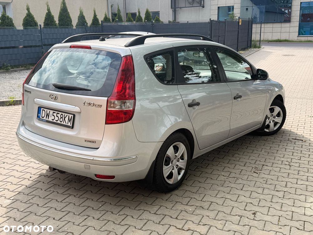 Hyundai i30 1.6 CRDi Premium - 9