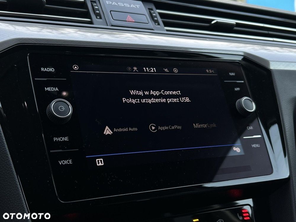 Volkswagen Passat Variant - 25