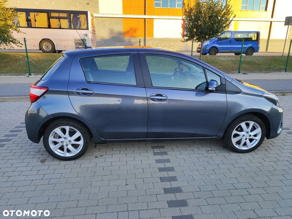 Toyota Yaris 1.5 Life - 16