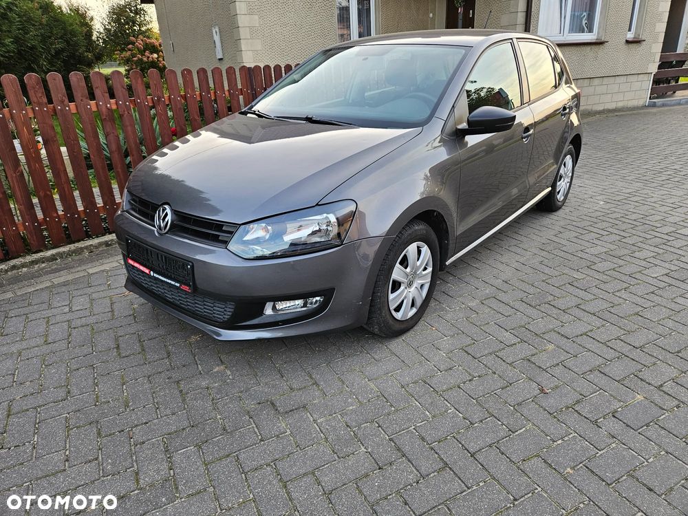 Volkswagen Polo - 2