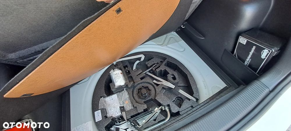 Volkswagen Golf Plus - 14