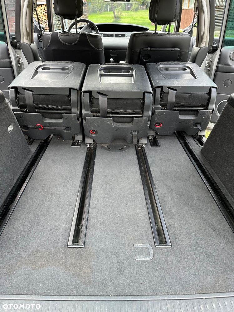 Renault Espace 2.0 dCi Celsium - 20