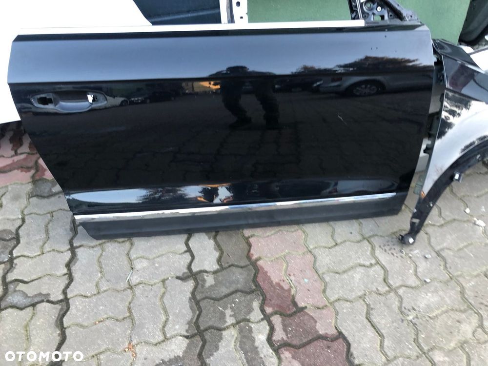 VW T-ROC DRZWI PRAWE CABRIO BLOTNIK 2GC831312A - 2