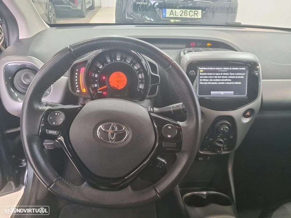 Toyota Aygo 1.0 X-Play+X-Touch - 8