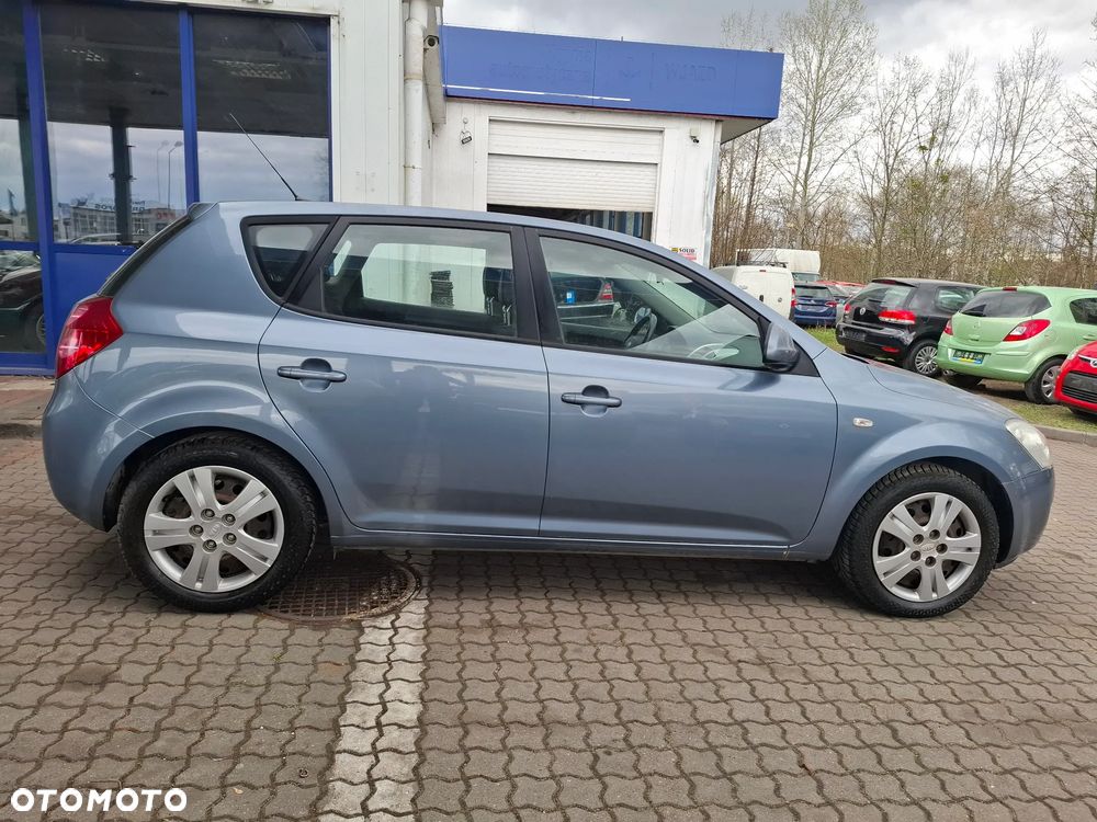 Kia Ceed Cee'd 1.4 Comfort - 10